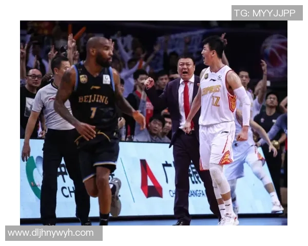 深圳篮球队的蜕变之路挑战赛特别报道展现团队重塑与未来展望